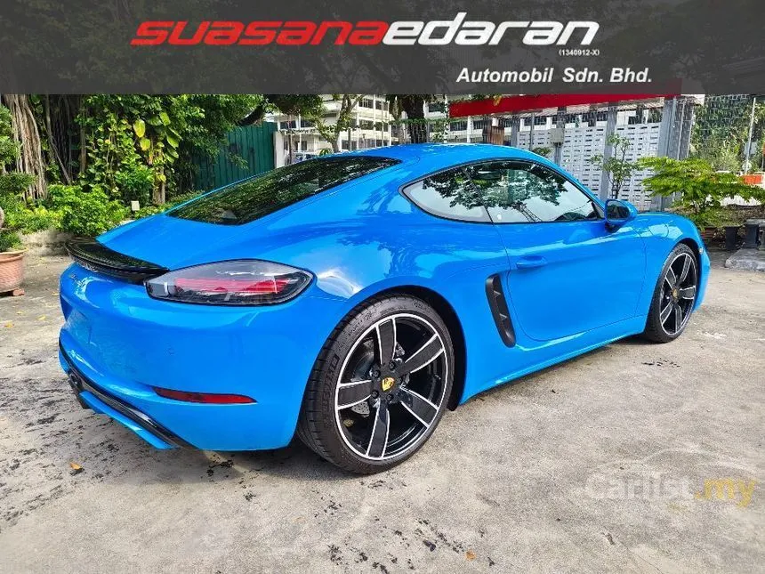 2021 Porsche 718 Cayman Coupe