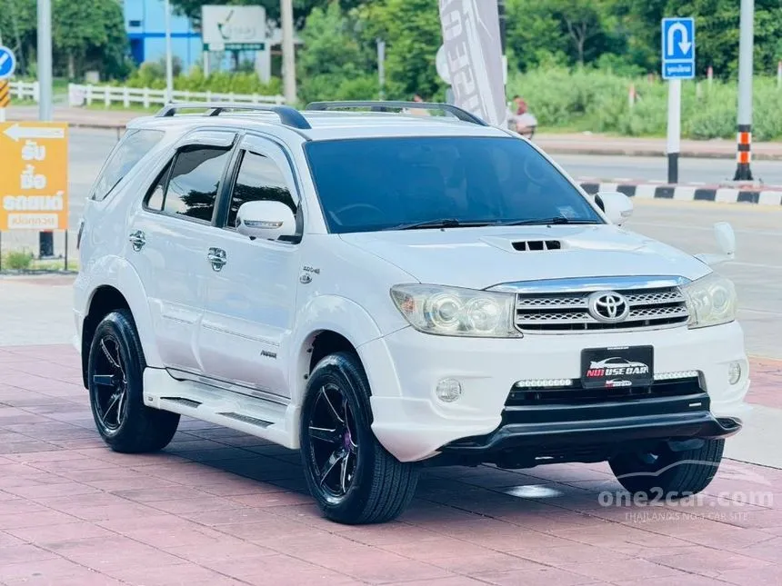 2010 Toyota FORTUNER V SUV