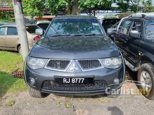 2009 Mitsubishi Triton 2.5 Dual Cab 4X4 Pickup