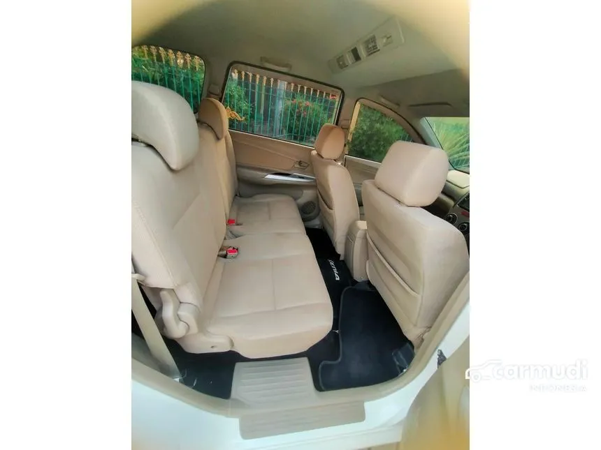 2013 Daihatsu Xenia R DLX MPV