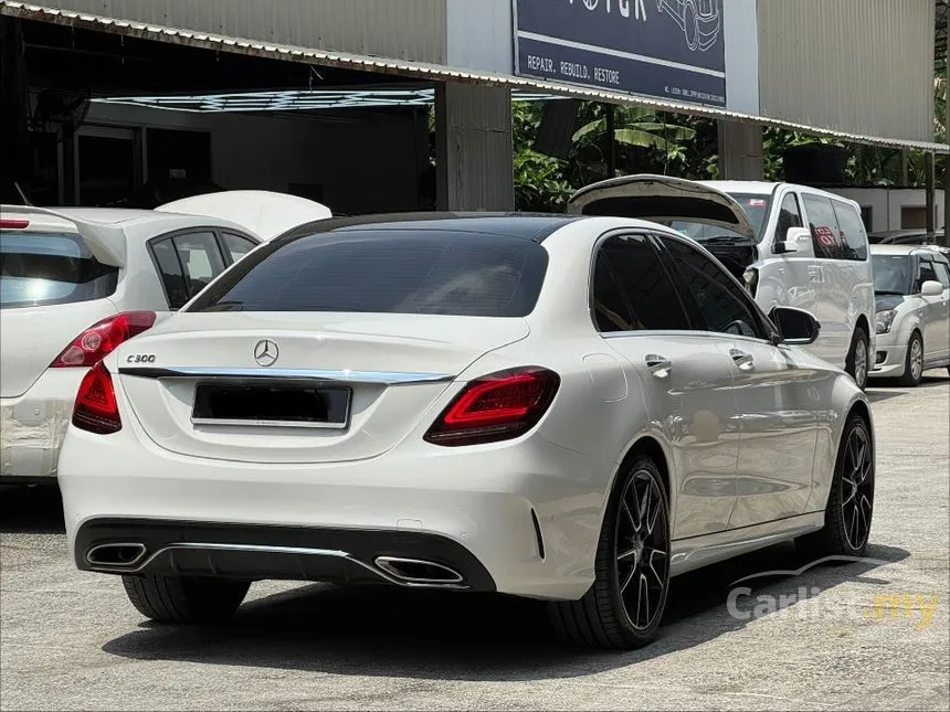 2018 Mercedes-Benz C300 4MATIC Sedan