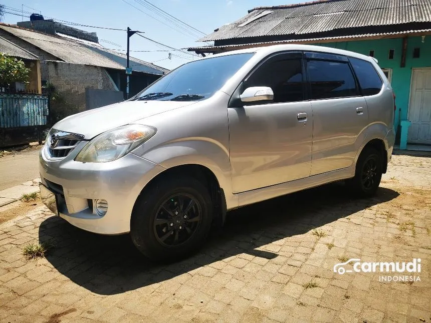 2010 Daihatsu Xenia Xi DELUXE MPV