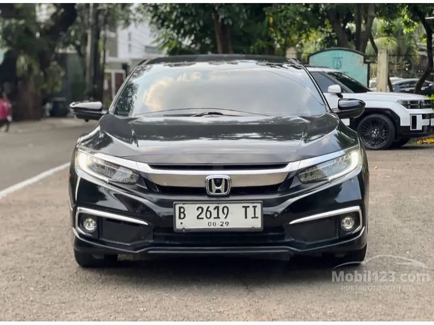 2019 Honda Civic ES Sedan