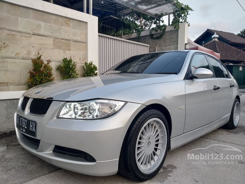 Jual Mobil BMW 320i 2005  E90 2 0 di Yogyakarta Automatic 