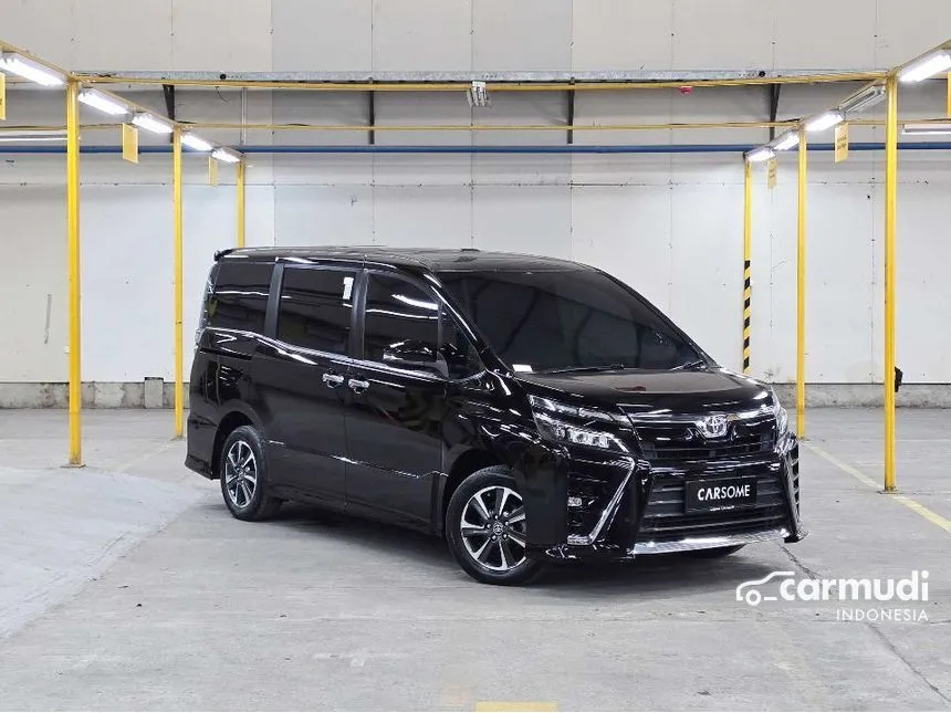 2020 Toyota Voxy MPV