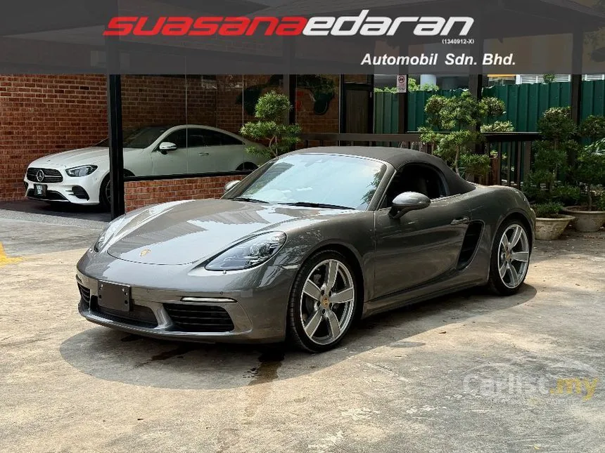 2021 Porsche 718 Boxster Convertible