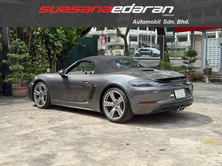 2021 Porsche 718 Boxster Convertible