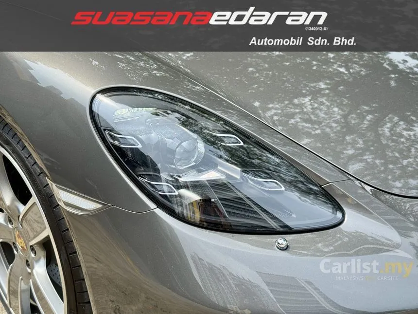 2021 Porsche 718 Boxster Convertible