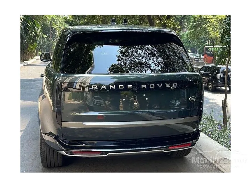 2023 Land Rover Range Rover LWB P400 Autobiography MHEV SUV