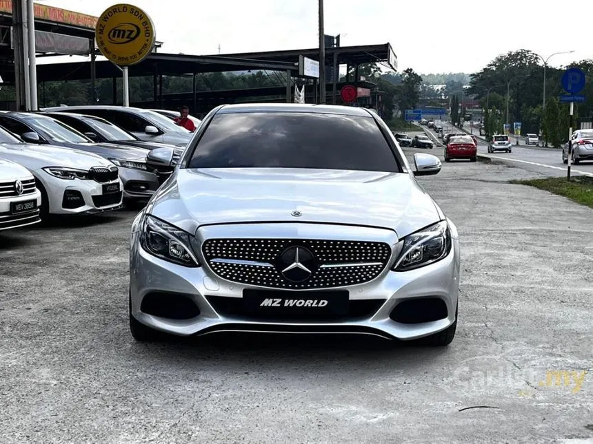2018 Mercedes-Benz C200 Avantgarde Sedan