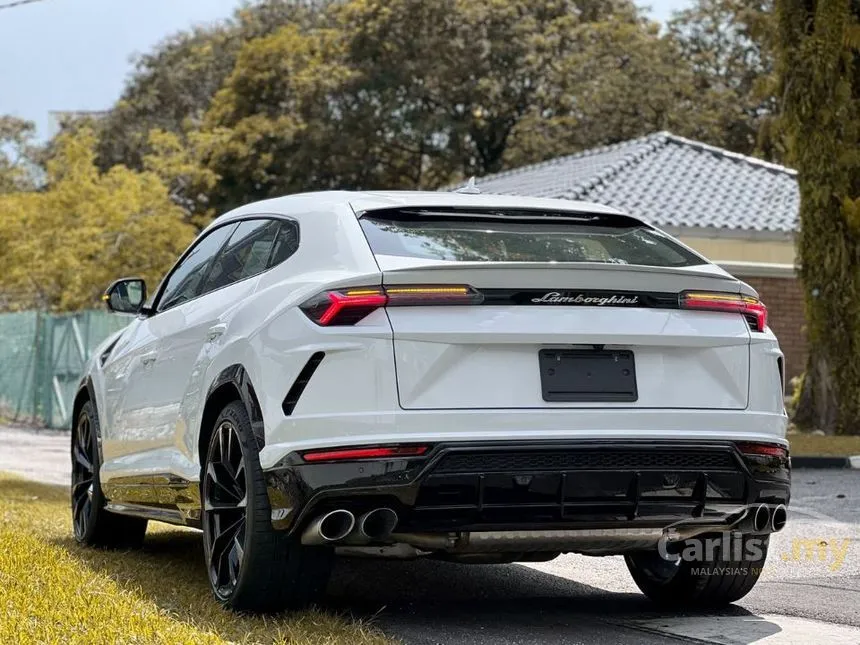 2022 Lamborghini Urus SUV