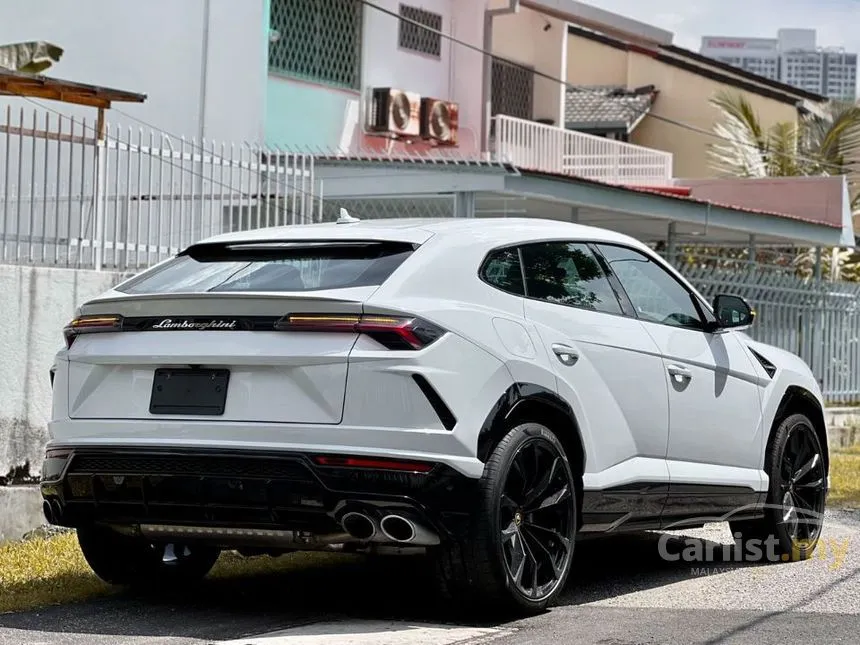 2022 Lamborghini Urus SUV