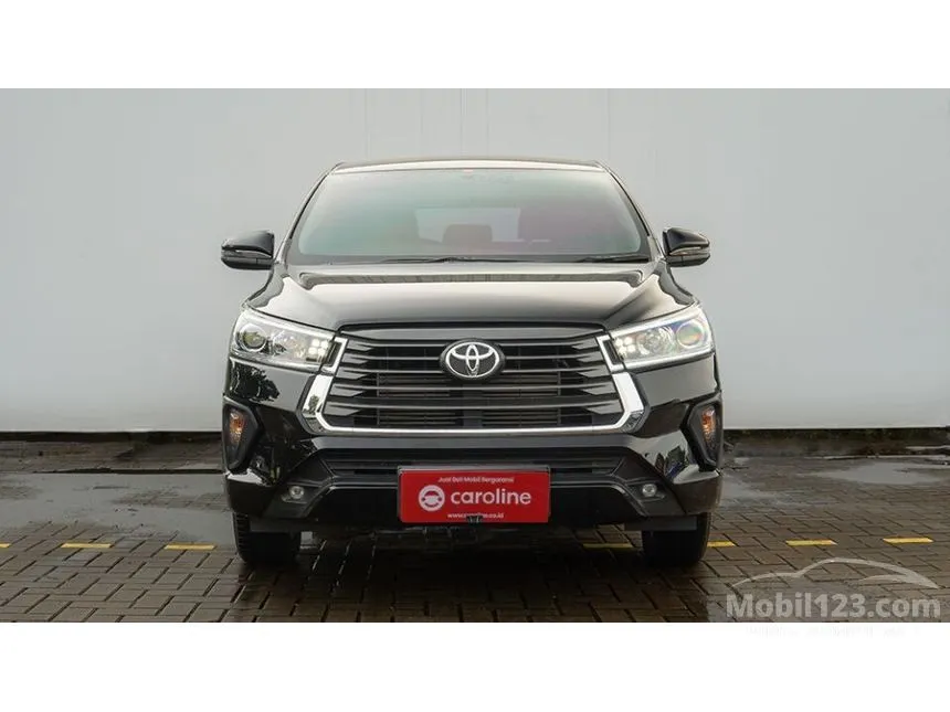 Jual Mobil Toyota Kijang Innova 2021 V 2.4 di Banten Automatic MPV Hitam Rp 403.000.000