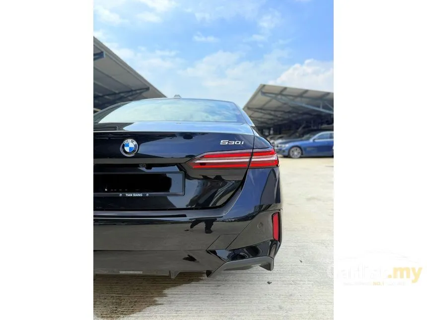 2025 BMW 530i M Sport Sedan