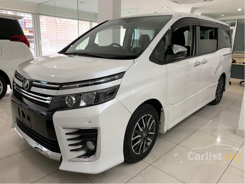 Toyota voxy zs kirameki