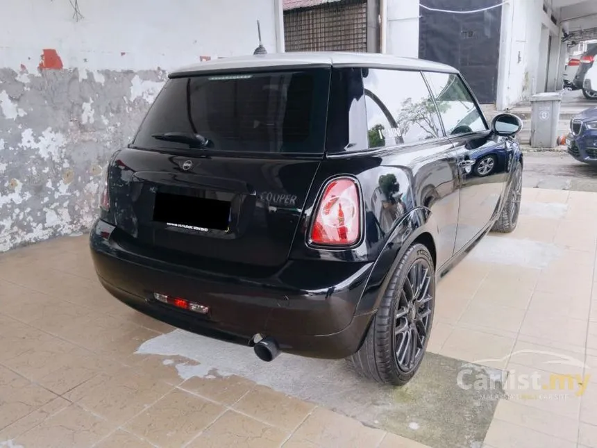 2013 MINI One Hatchback