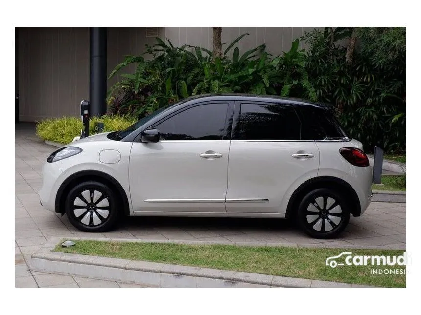 Jual Mobil Wuling Binguo EV 2024 410 Premium Range AC/DC di Banten Automatic Hatchback Lainnya Rp 310.000.000