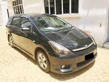 2005 Toyota Wish 1.8 Base Spec MPV