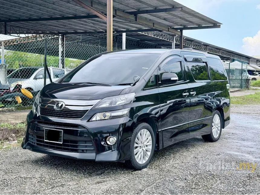 2013 Toyota Vellfire Z Golden Eyes MPV