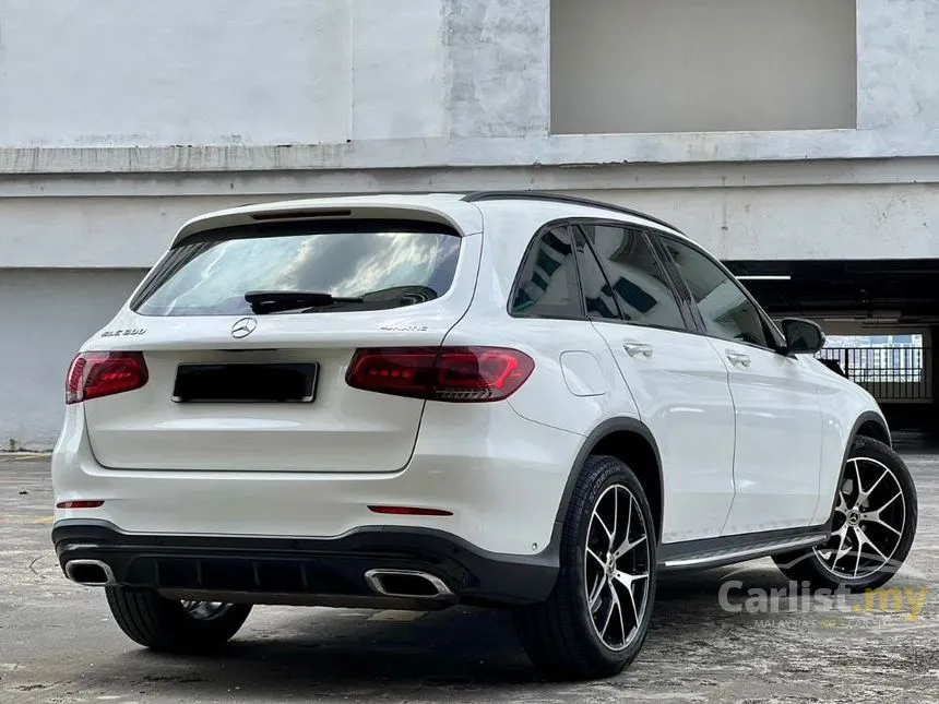 2021 Mercedes-Benz GLC300 4MATIC AMG Line SUV