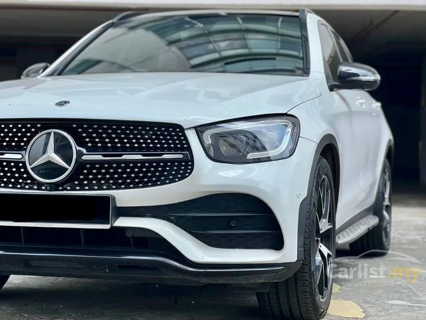 2021 Mercedes-Benz GLC300 4MATIC AMG Line SUV