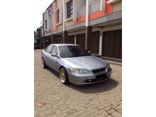2000 Honda Accord 2.3 VTi-Limited Sedan