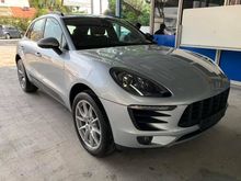 2017 Porsche Macan 2.0 SPORT CHRONO BOSE PREMIUM SOUND SYSTEMS PANORAMIC SUNROOF MEMORY SEATS