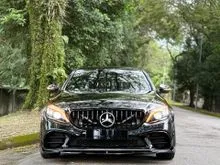 Mercedes-Benz C300 2.0 AMG Line/CHINESE OWNER USE IN KL SELANGOR/WELL MAINTAINED/UPGRADED ACCESSORIES/PANORAMIC ROOF/64 COLOUR AMBIENT LIGHT/KEYLESS