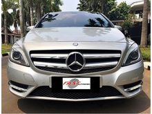 2013 Mercedes-Benz B200 1.6 Sport Hatchback Type Tertinggi Istimewa