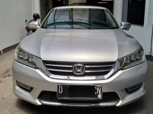 ISTIMEWA 2013 Honda Accord 2.4 VTi-L Sedan