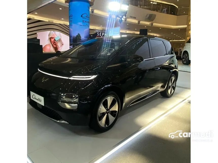 2024 Wuling Cloud EV EV Hatchback