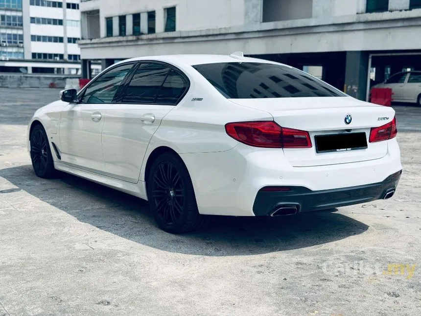 2020 BMW 530e M Sport Sedan