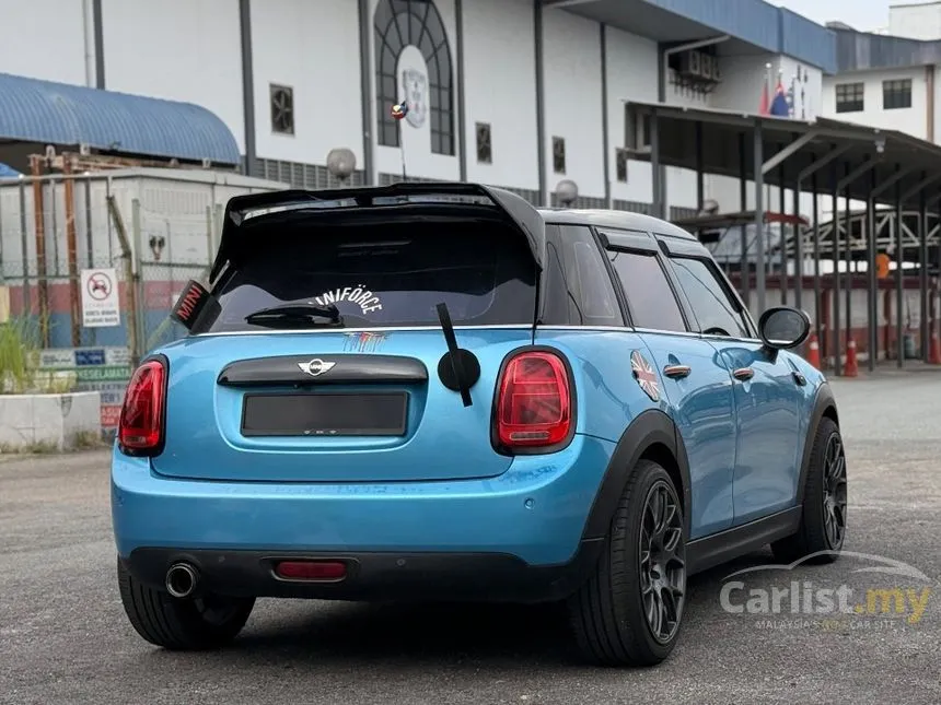 2016 MINI Cooper 5 Door Hatchback