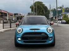 2016 MINI Cooper 1.5 5 Door Hatchback (TIP TOP CONDITION)