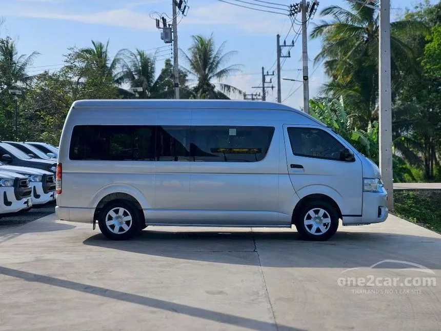2019 Toyota HIACE D4D Van