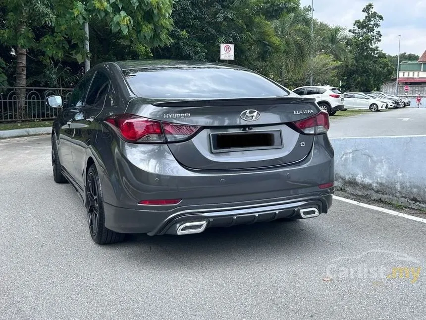 2015 Hyundai Elantra Premium Sedan