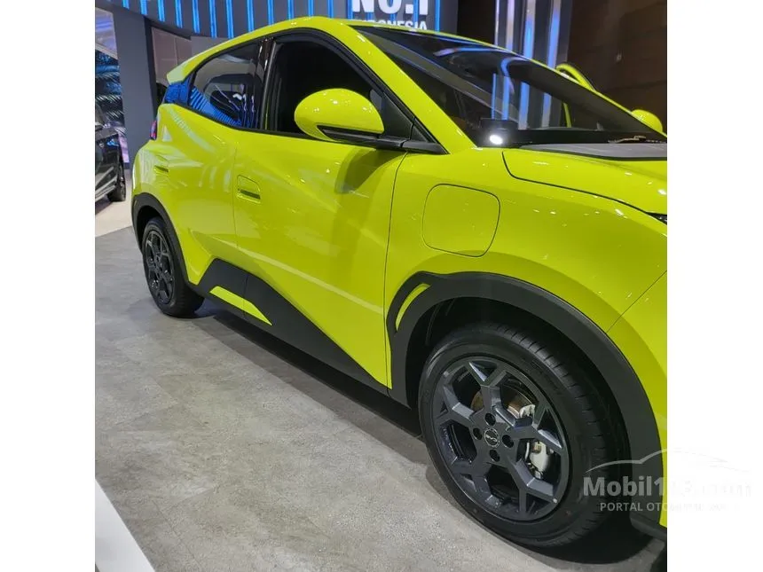 2026 BYD Atto 1 Standard Range Dynamic Hatchback