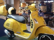 2019 Piaggio Vespa GTS 150 NEW IGET