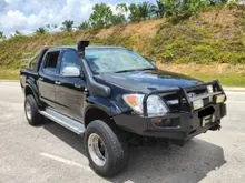 2009 Toyota Hilux 2.5 G Pickup Truck Tip Top