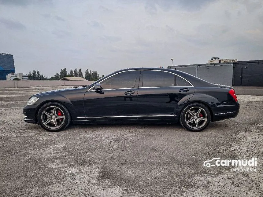 2011 Mercedes-Benz S300L Solitaire Sedan