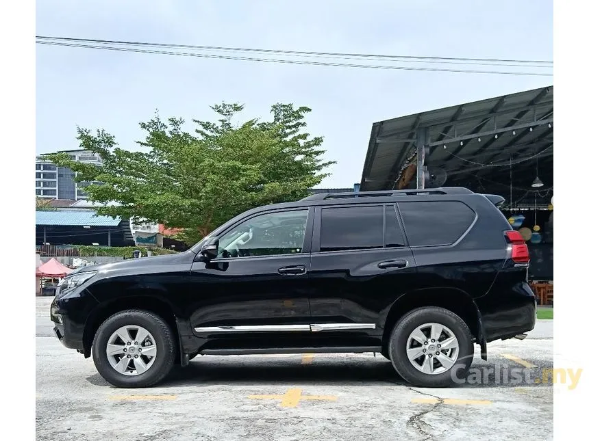 2022 Toyota Land Cruiser Prado GDJ150 TX 7 Seater SUV