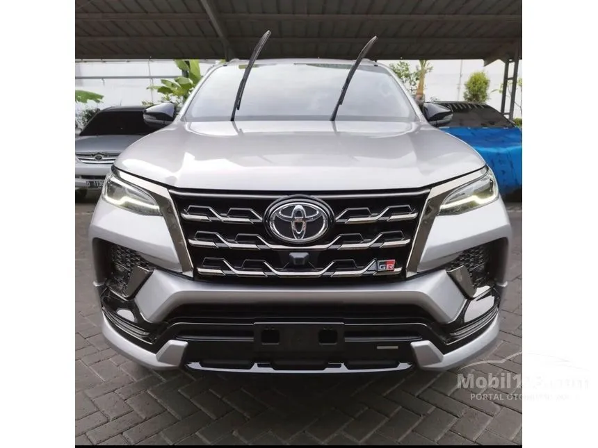 Jual Mobil Toyota Fortuner 2024 GR Sport 2.8 di DKI Jakarta Automatic SUV Silver Rp 604.950.000