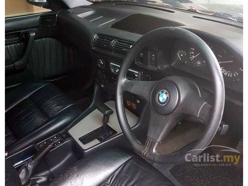 1995 BMW 525i Sedan