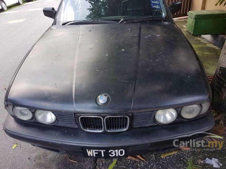 1995 BMW 525i Sedan
