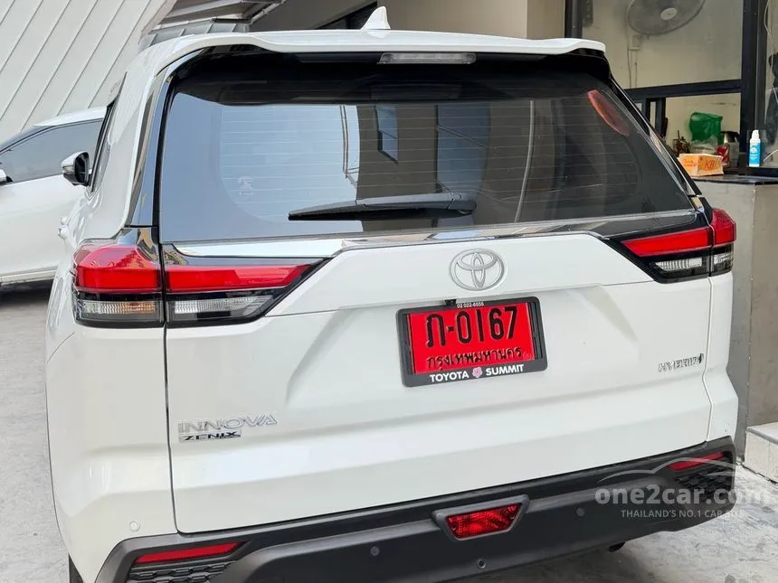 2024 Toyota INNOVA Zenix HEV Premium Wagon