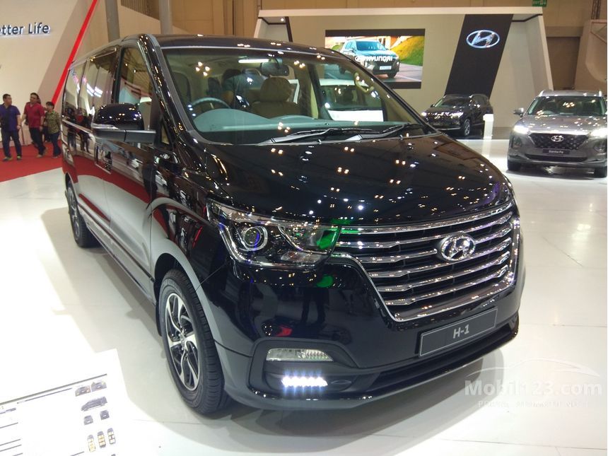 Jual Mobil Hyundai H-1 2018 Royale 2.5 di DKI Jakarta Jual Mobil Hyundai H-1 2018 Royale 2.5 di DKI Jakarta