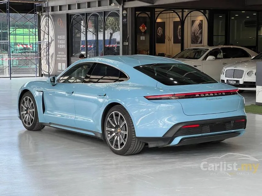 2020 Porsche Taycan Turbo Sedan