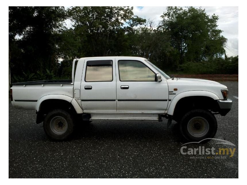 1996 Toyota Hilux Dual Cab Pickup Truck