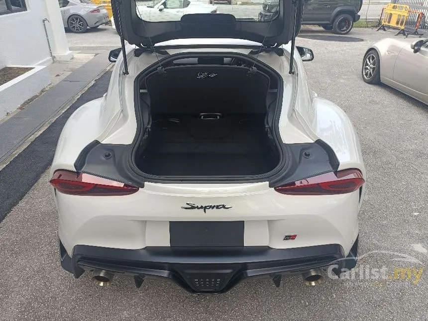 2022 Toyota GR Supra RZ Coupe