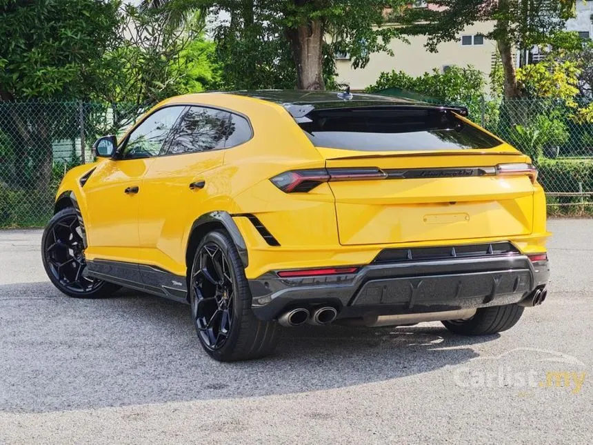 2023 Lamborghini Urus Performante SUV